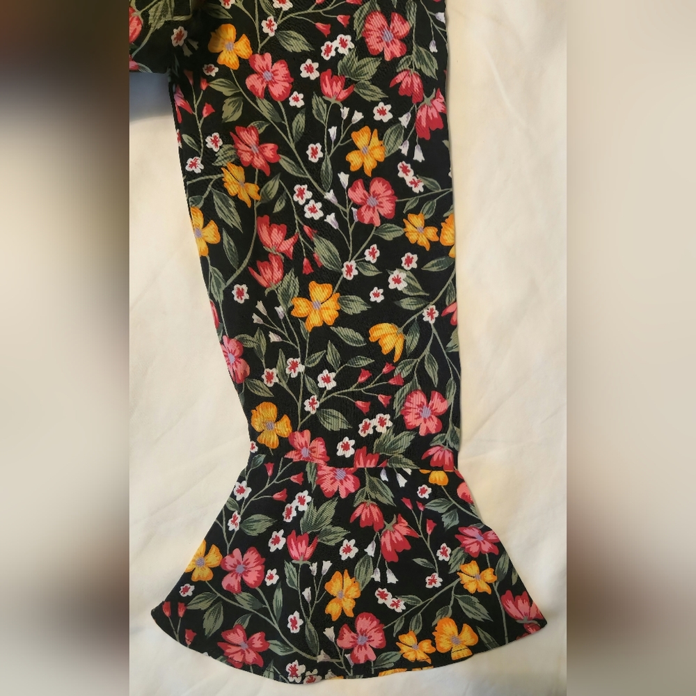 Old Navy Women's Fit and Flare Long Sleeve Crew Neck Dress Black Floral Size S - Picture 5 of 7